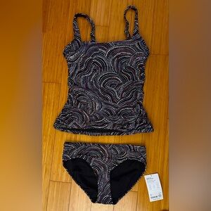 Athleta Tankini set! Rare abstract pattern.
